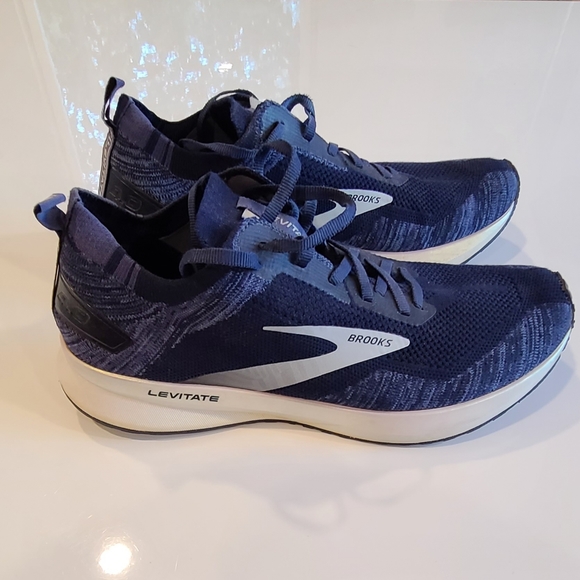 Brooks Shoes Brooks Levitate 4 Running Shoes Mens 5 Poshmark